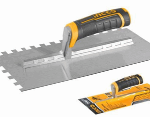 Plastering trowel with teeth